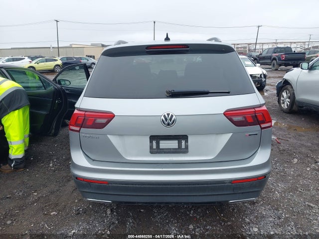 Volkswagen Tiguan 2.0t S