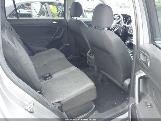 Volkswagen Tiguan 2.0t S