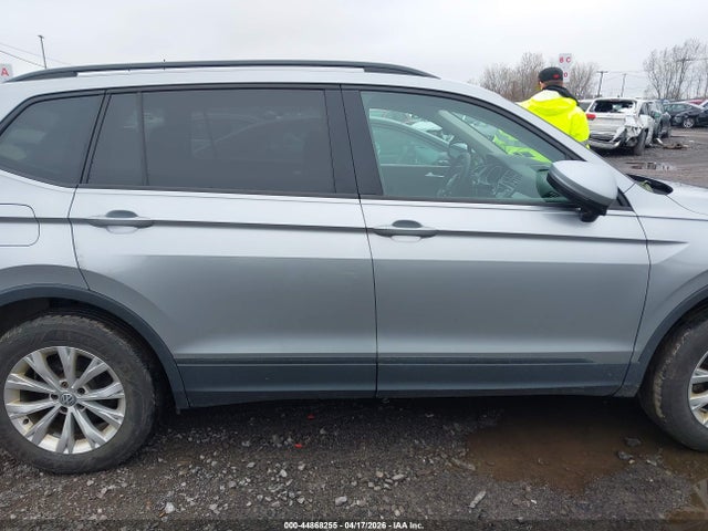 Volkswagen Tiguan 2.0t S