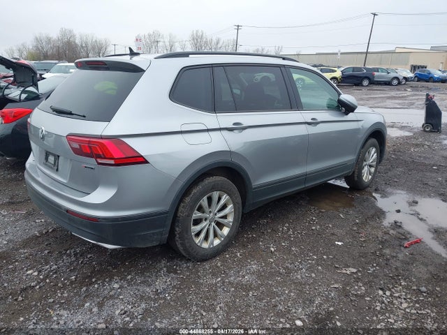 Volkswagen Tiguan 2.0t S