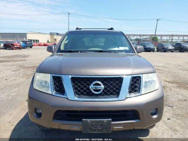 Nissan Pathfinder Se