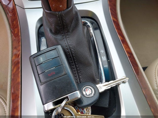 Cadillac CTS Standard