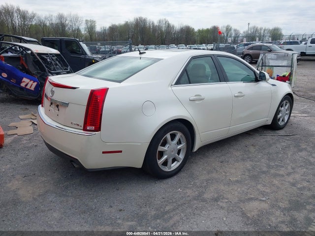 Cadillac CTS Standard