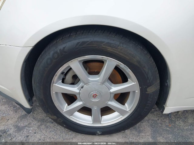 Cadillac CTS Standard