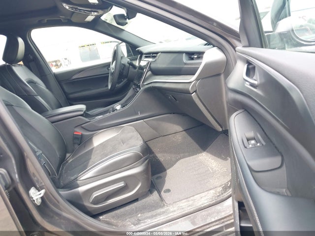 Jeep Grand Cherokee Altitude X 4x4