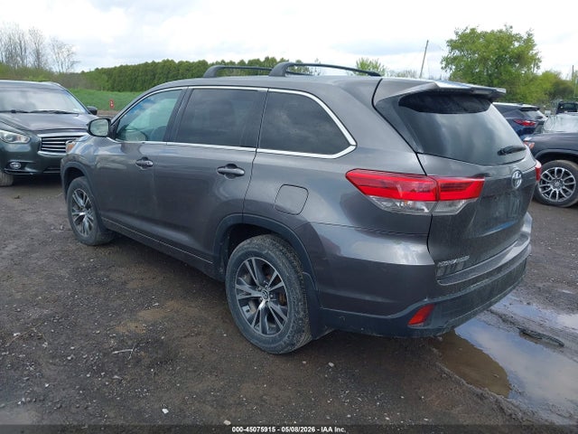 Toyota Highlander Le