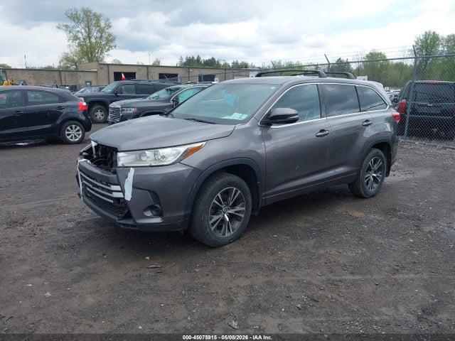 Toyota Highlander Le