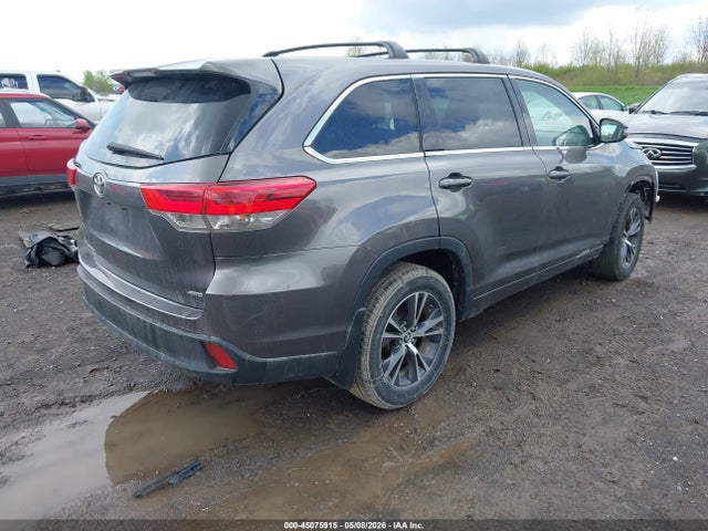 Toyota Highlander Le