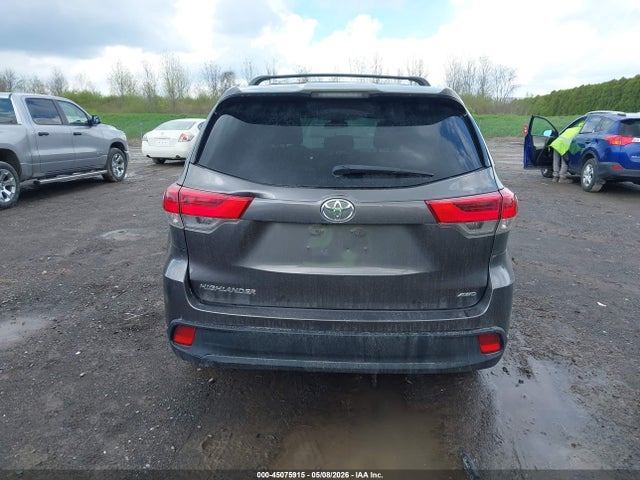 Toyota Highlander Le