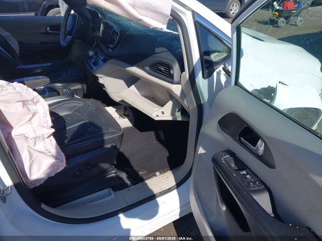Chrysler Pacifica Limited