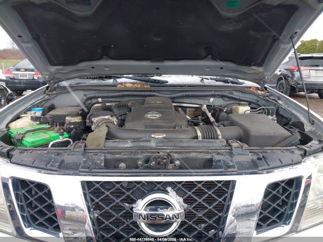 Nissan Frontier Sv