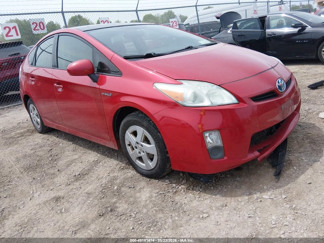 Salvage Toyota Prius Image