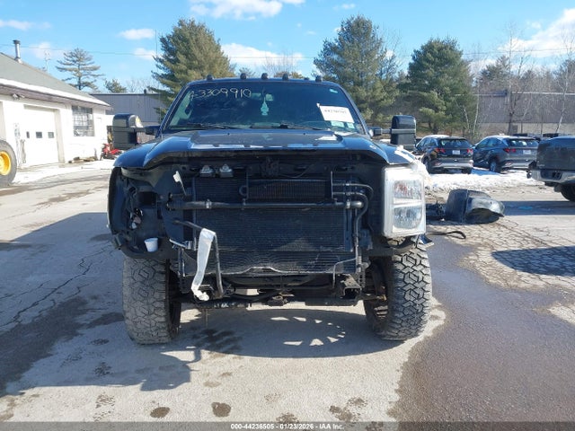 Ford F-350 Lariat