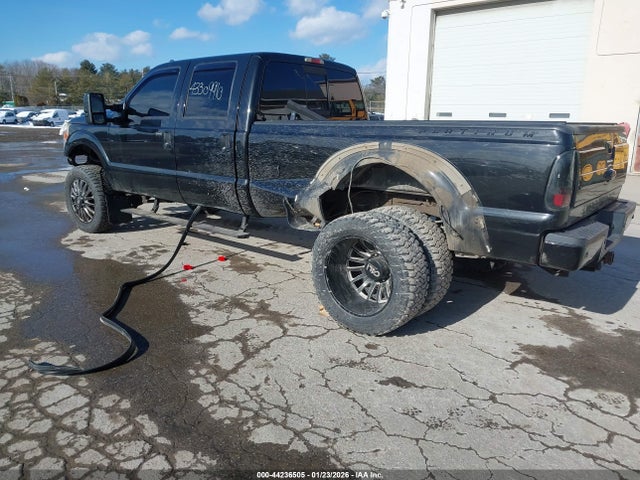 Ford F-350 Lariat