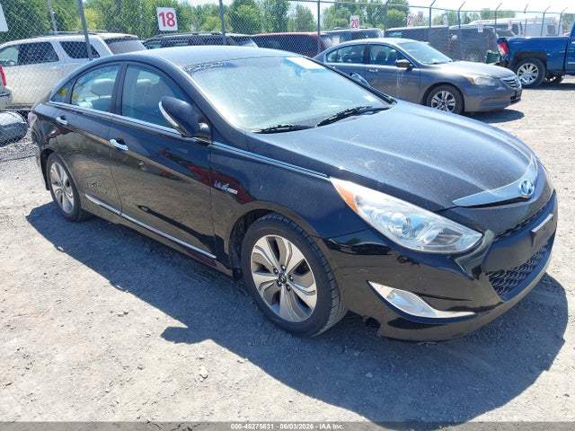 Salvage Hyundai SONATA Image