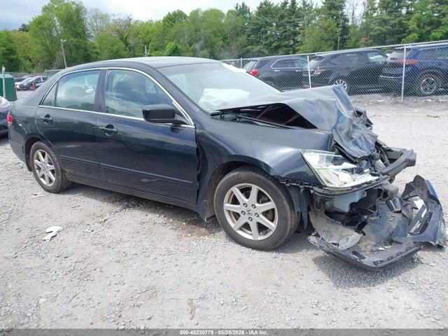 Salvage Honda Accord Image