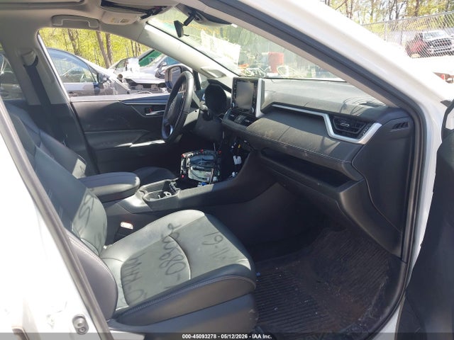 Toyota RAV4 Xle Premium