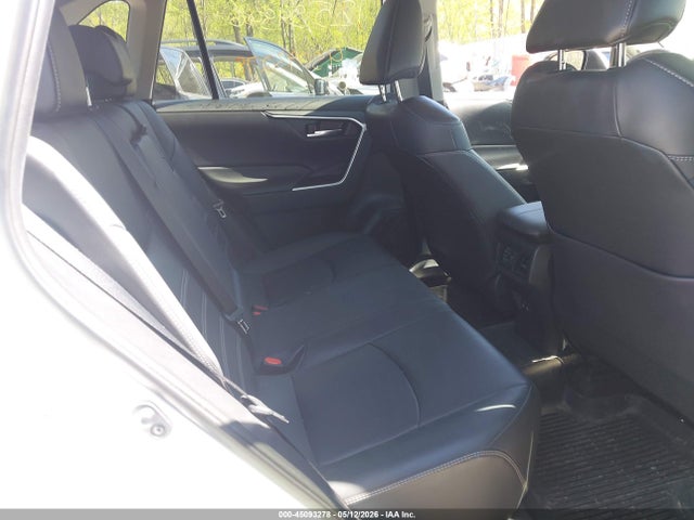Toyota RAV4 Xle Premium
