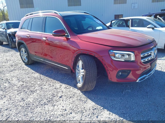 Salvage Mercedes-Benz GLB Image