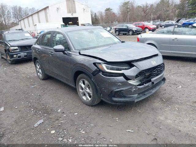 Salvage Honda HR-V Image