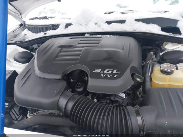 Dodge Charger Sxt