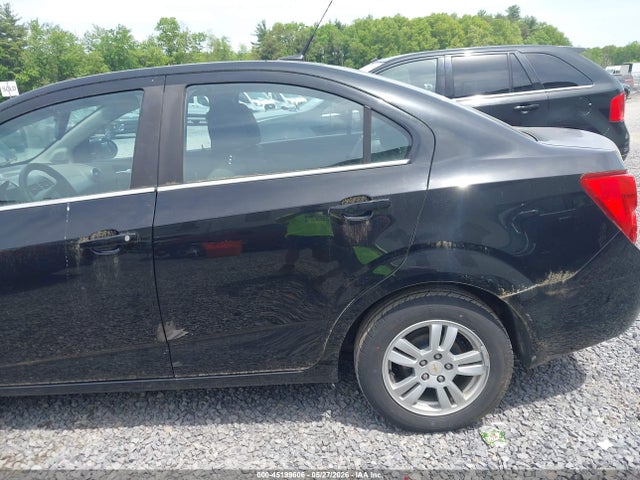 Chevrolet Sonic 2lt
