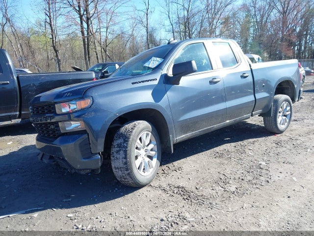 Chevrolet Silverado 1500 4wd  Standard Bed Custom