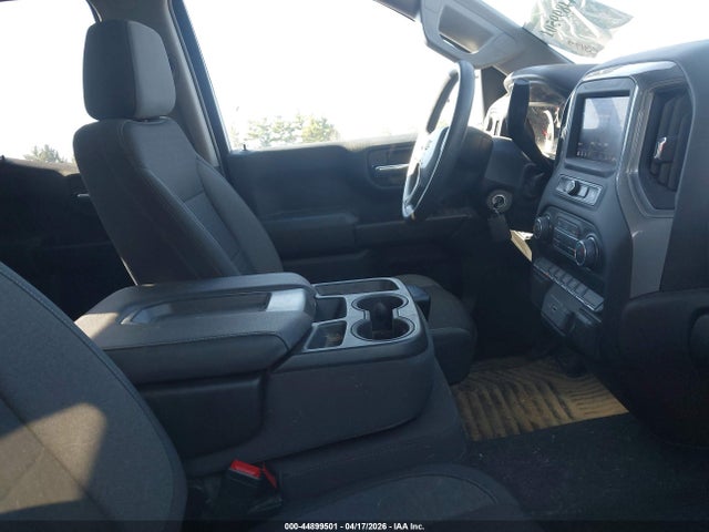 Chevrolet Silverado 1500 4wd  Standard Bed Custom