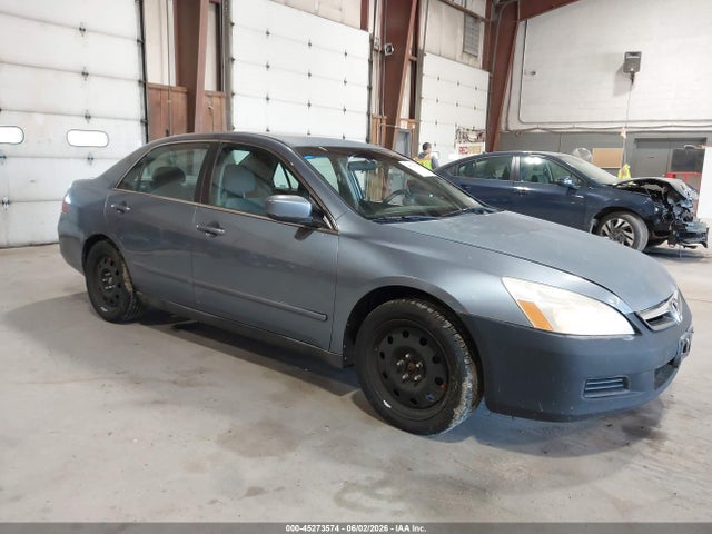 Salvage Honda Accord Image