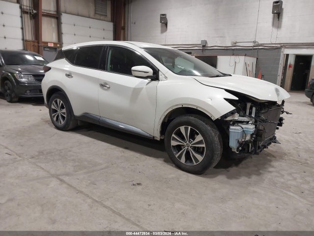 Salvage Nissan Murano Image