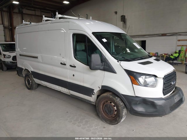 Salvage Ford Transit Image