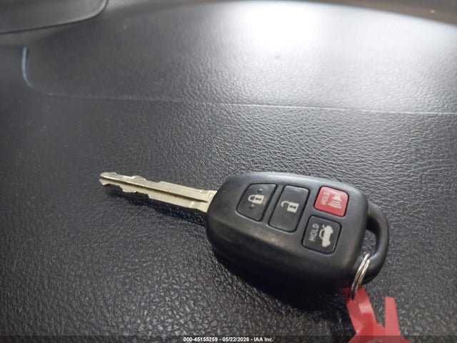 Toyota Camry Xle