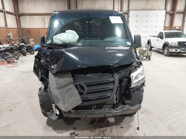 Mercedes-Benz Sprinter 2500 Standard Roof I4