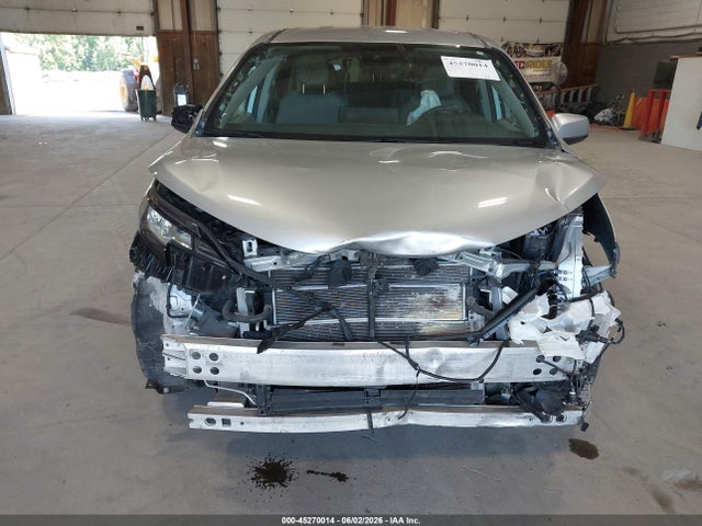 Toyota Sienna Le