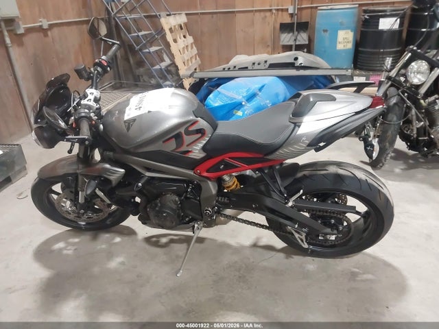 Triumph Street Triple Rs