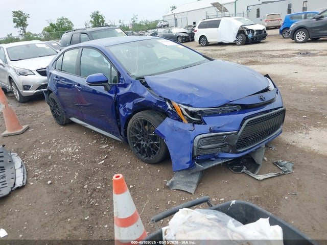Salvage Toyota Corolla Image