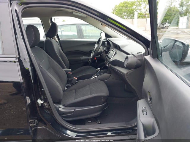 Nissan Kicks S Xtronic Cvt