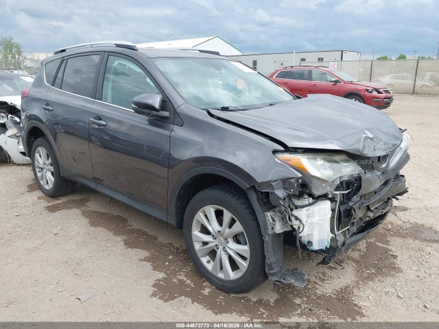 Salvage Toyota RAV4 Image