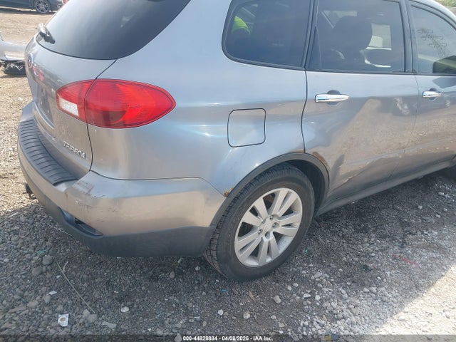 Subaru Tribeca Limited 5-passenger