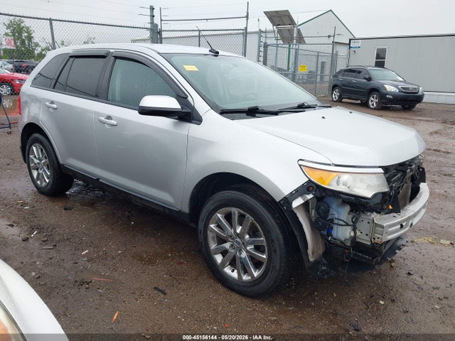 Salvage Ford Edge Image