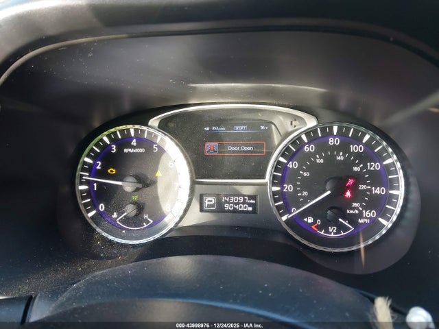 INFINITI JX35