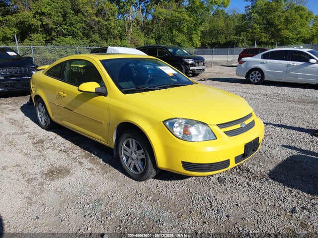 Salvage Chevrolet Cobalt Image