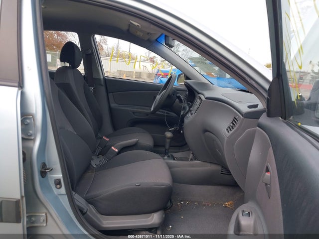 Kia Rio Lx