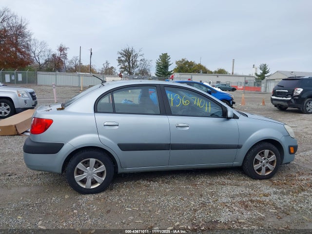 Kia Rio Lx