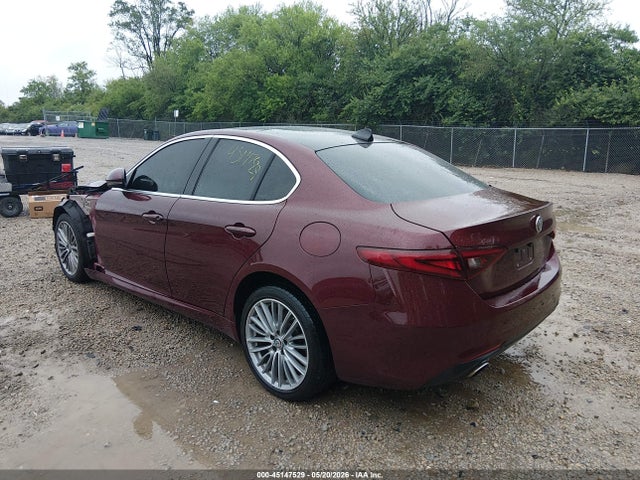 Alfa Romeo Giulia Ti Awd