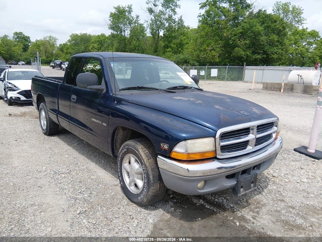 Salvage Dodge Dakota Image