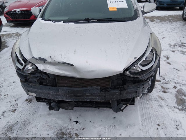 Hyundai ELANTRA Se