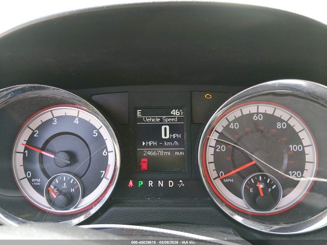 Dodge Grand Caravan Crew