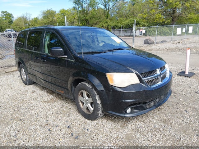 Salvage Dodge Grand Caravan Image