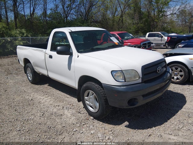 Salvage Toyota Tundra Image